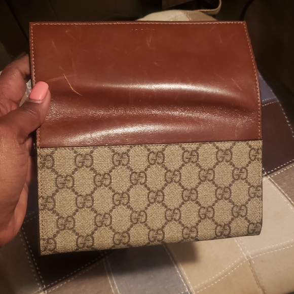 Authentic Gucci purse - Picture 12 of 16